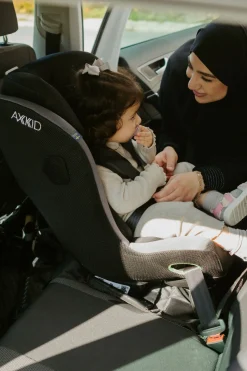 Axkid Movekid Bagudvendt Autostol, Tar