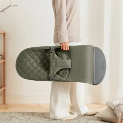 BabyBjörn Bliss Skråstol Woven Classic Quilt, Mørkegrøn