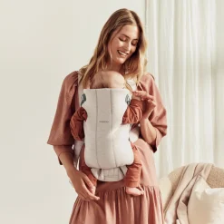 Babybjörn Bæresele Mini 3D Jersey inkl. Betræk, Lys beige