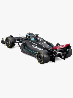 Bburago Mercedes W14 F1 Racerbil 2023 Russell 1:24