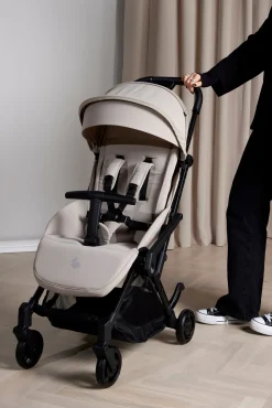 Beemoo Easy Fly Lux 4 Klapvogn inkl Route i-Size Autostol Baby, Sand Beige/Mineral Grey