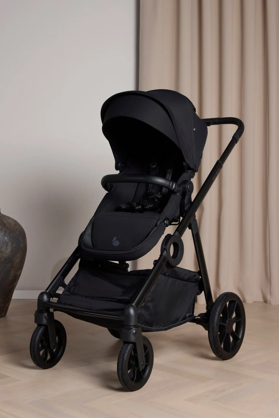 Beemoo Pro Multi 2 Klapvogn inkl. Indkøbskurv, Coffee Black