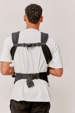 Bizzi Growin Nomad Air Bæresele, Panther Black Velvet