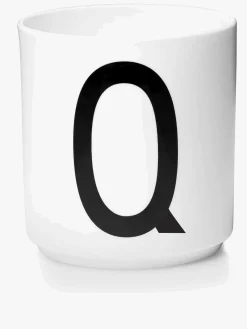 Design Letters Kop Porcelæn Q, Hvid