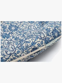 DockATot Deluxe+ Babynest, Pink & Rose