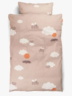 Done By Deer Sengesæt Tremmeseng 100x130 Happy Clouds, Pink