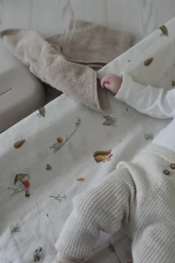 Elsa Beskow  Julemandens børn Puslepude, Beige