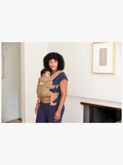 Ergobaby Omni Breeze Bæresele, Camel Brown