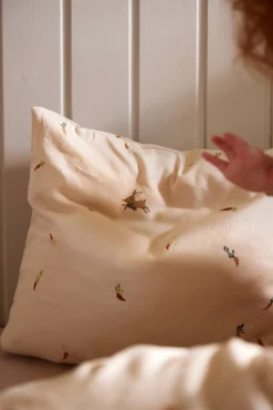 FILIBABBA  GOTS-certificeret Sengesæt 100 x 70 Tremmeseng, Carrot Thief