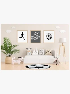 KMCarpets Gulvtæppe Play Fodbold Rundt 133