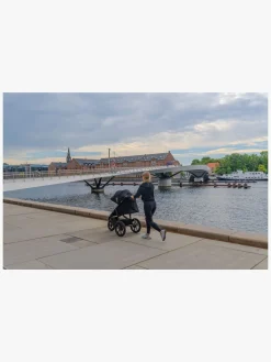 Lionelo Azura Løbevogn, Black Onyx