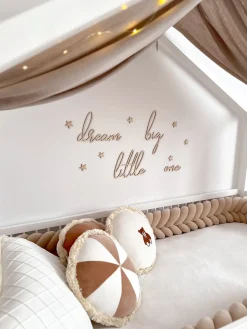 lis wycina Dream Big Little One Vægdekoration