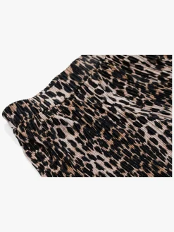 Luca & Lola Enrica Bukser, Leopard