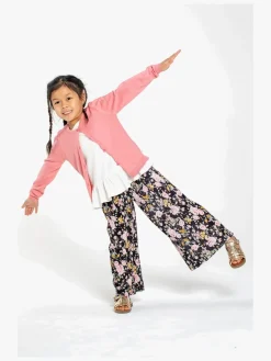 Luca & Lola Enrica Bukser, Flowers