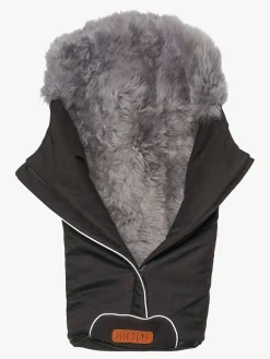 Nordlys Saga Lammeskindskørepose, Black/Grey