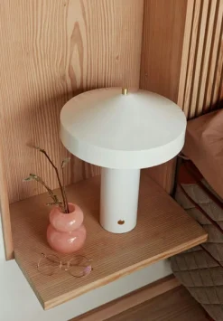 OYOY Hatto Bordlampe, White