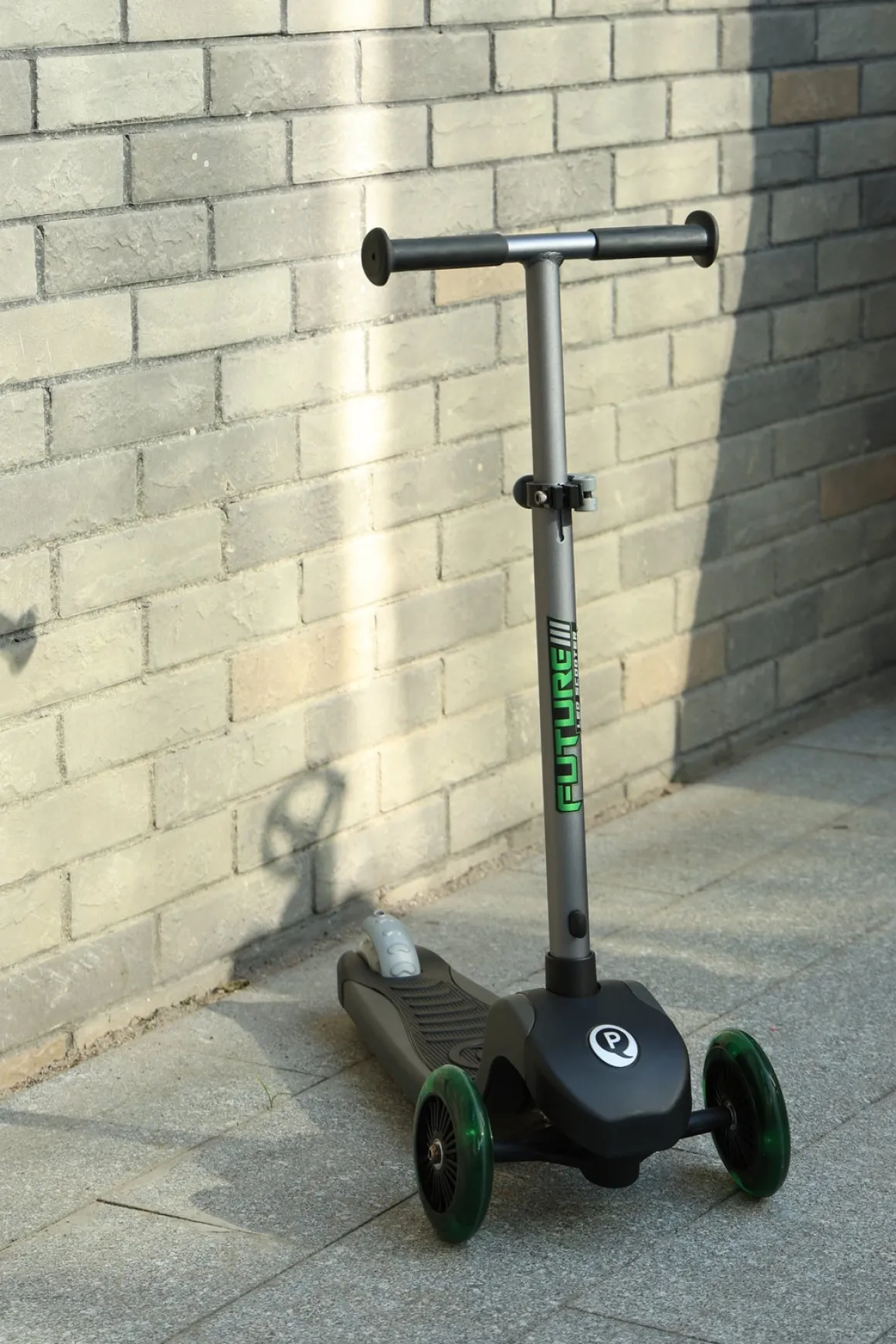 QPlay Future Eco Trehjulet Løbehjul, Grøn