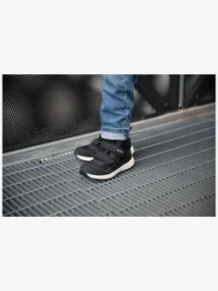 Viking Veme Reflex 2V Mid GTX Sneakers, Black/White